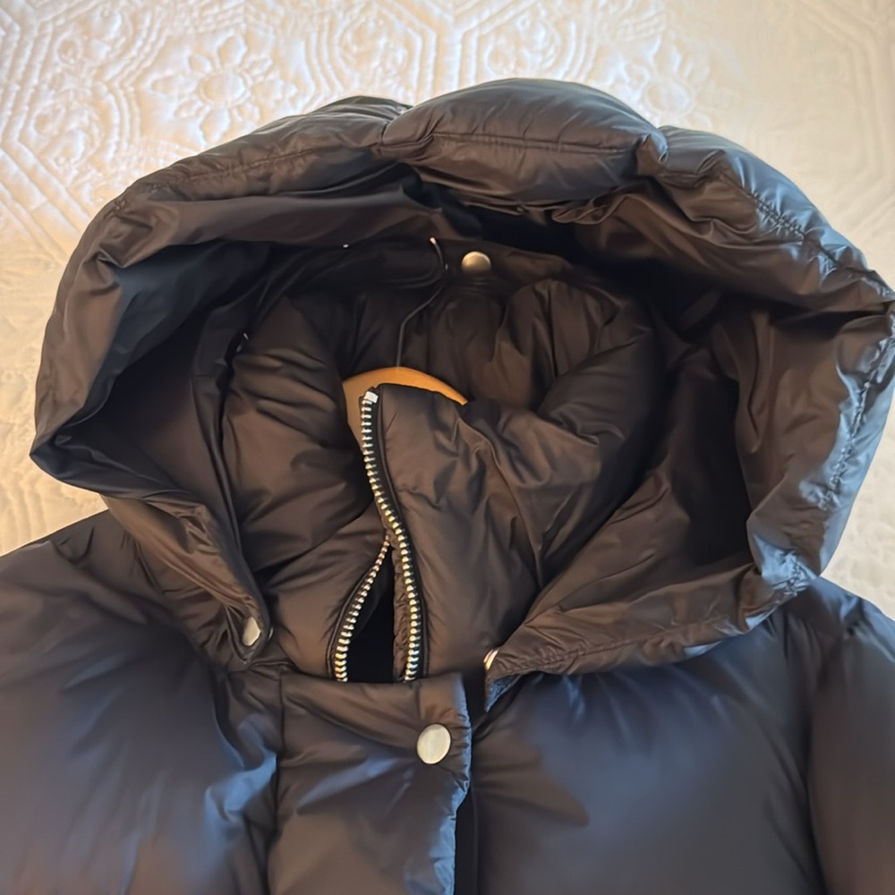 Banana Republic Black Short Puffer Jacket Coat with Detachable Hood Size XS - Picture 2 of 3